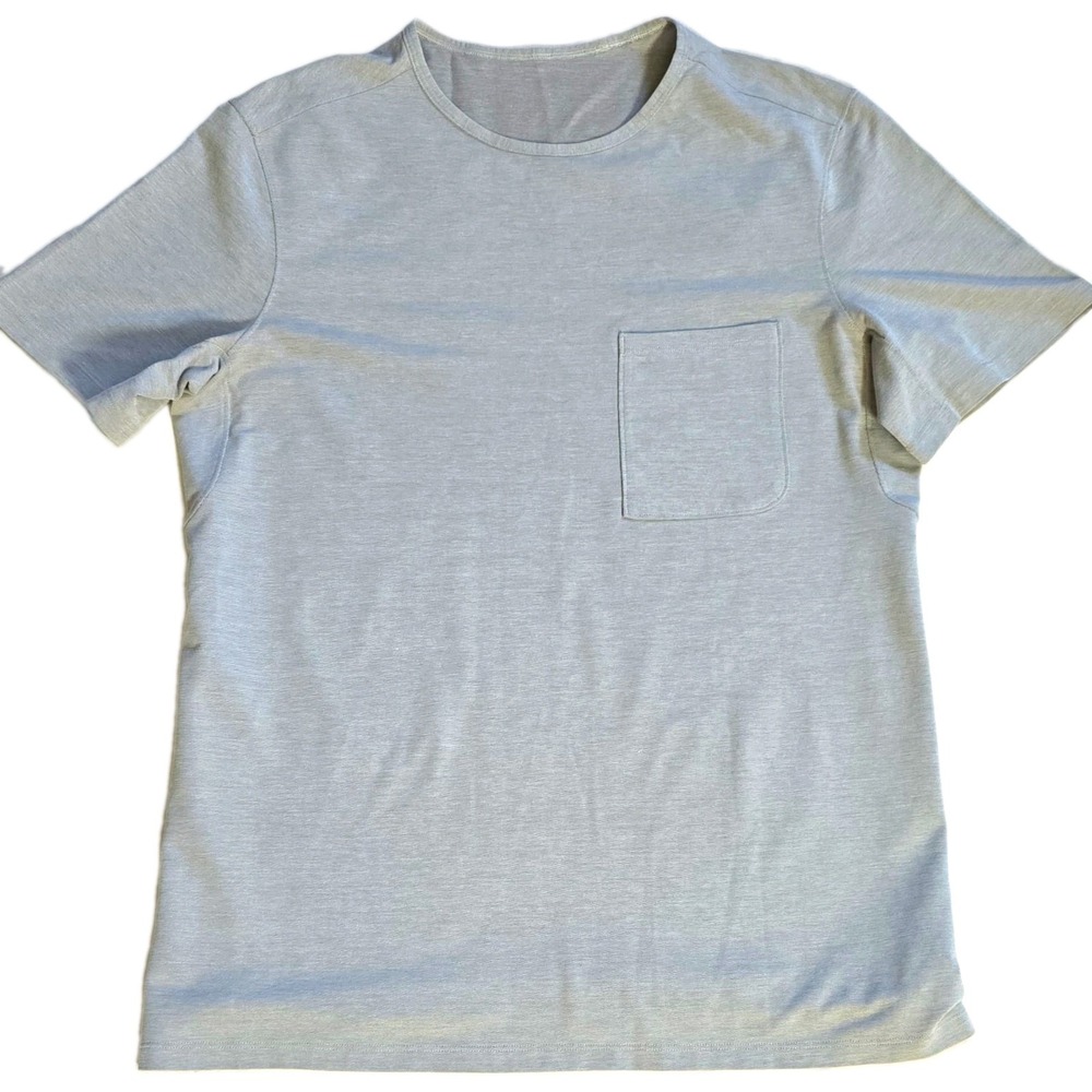 Lululemon Evolution Pocket T-Shirt Mens Medium Gray Short Sleeve Pique Knit Tee